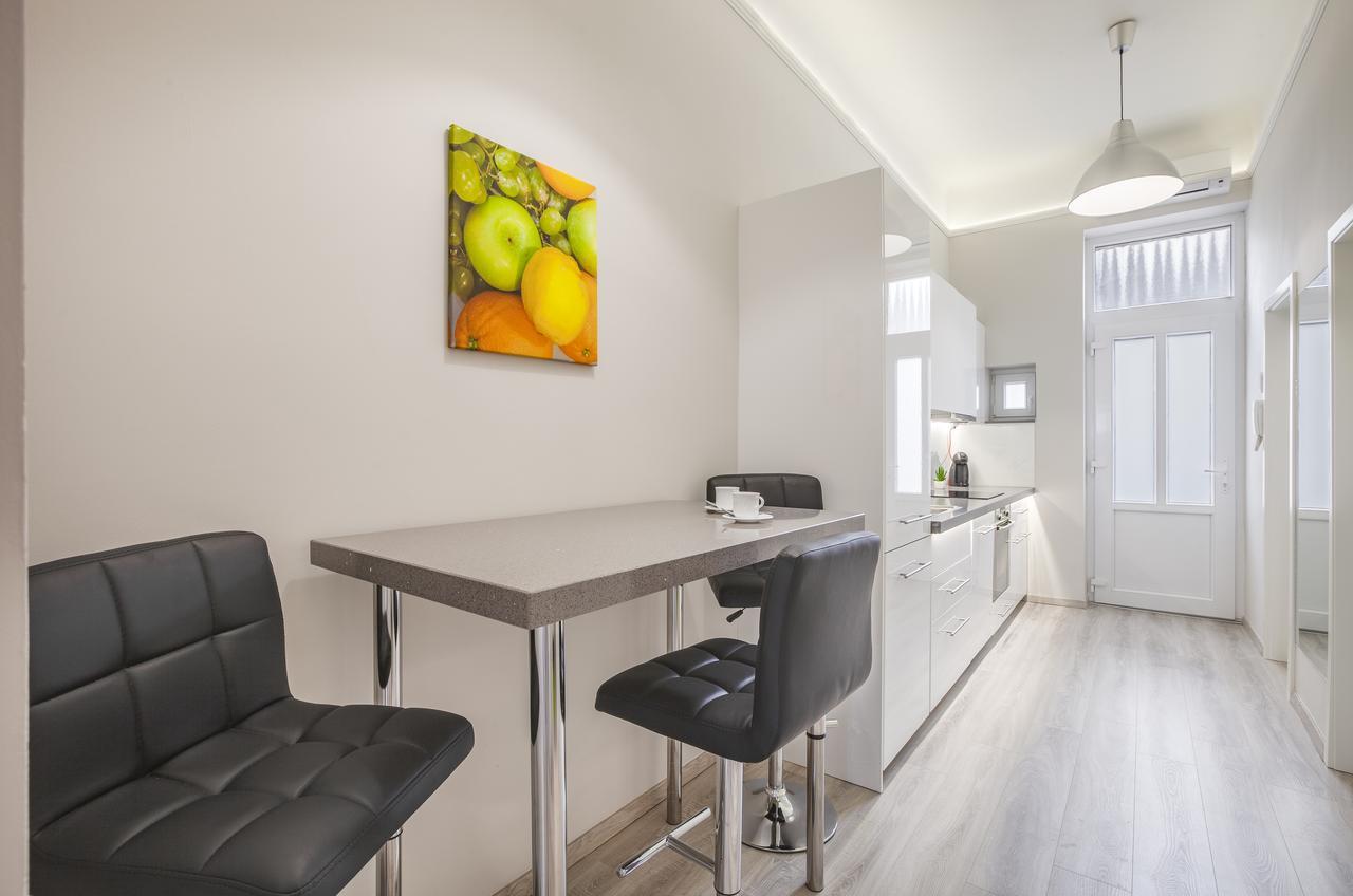 Kings Cross Apartment Budapest Extérieur photo